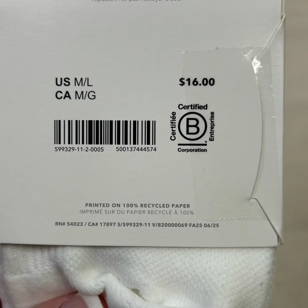 NWT Athleta High Performance Crew Sock Socks Orange Haze/Bright‎ White Med/Large